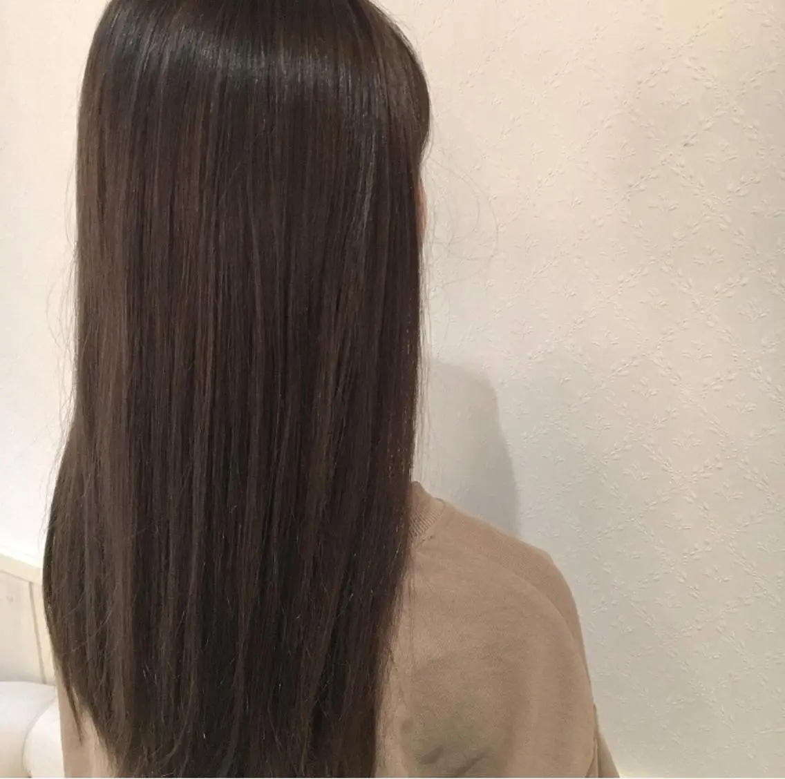 ロング カラー ヘアカラー トリートメント 宮内 真乃のヘアスタイル