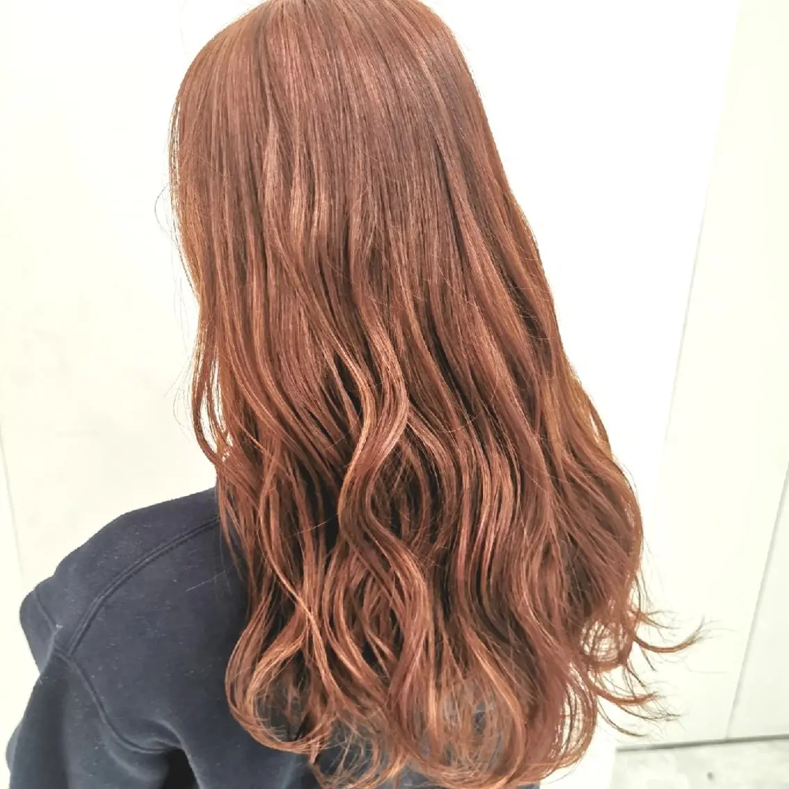 セミロング カラー 🤍💕ブリーチカラ ーAyaka💕🤍のヘアスタイル