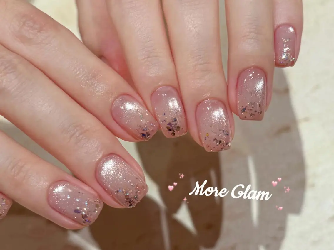 ネイル 長さ出し フットネイル フレンチネイル ジェルネイル ガラスフレンチ MoreGlam Nailsのネイルデザイン