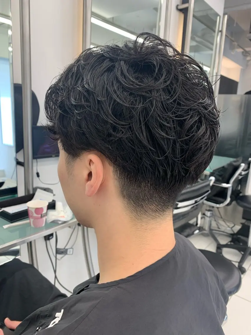 メンズ メンズ特化フェード パーマ小林裕史のヘアスタイル