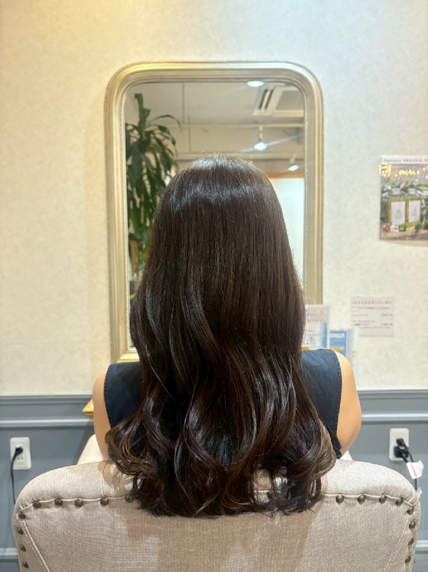 カラー カット ヘアカラー トリートメント sanctuary  箕面店のヘアスタイル