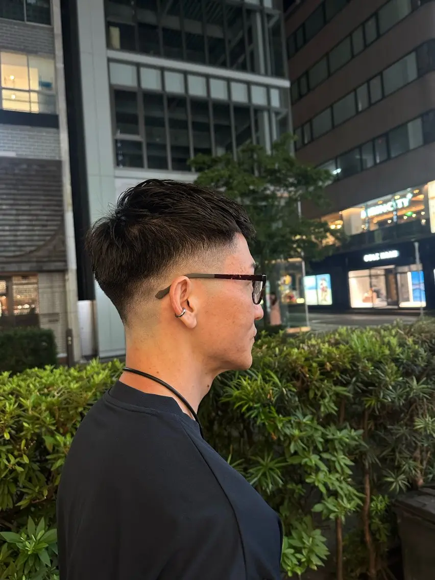 ショート メンズ フェードカット スキンフェード 濵田 幸実のヘアスタイル