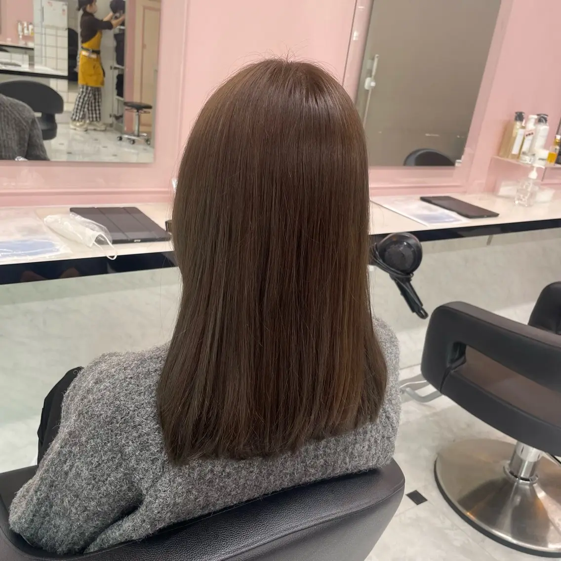 セミロング カット ヘアカラー うる艶トレンドヘア 🕊️上野BABYのヘアスタイル