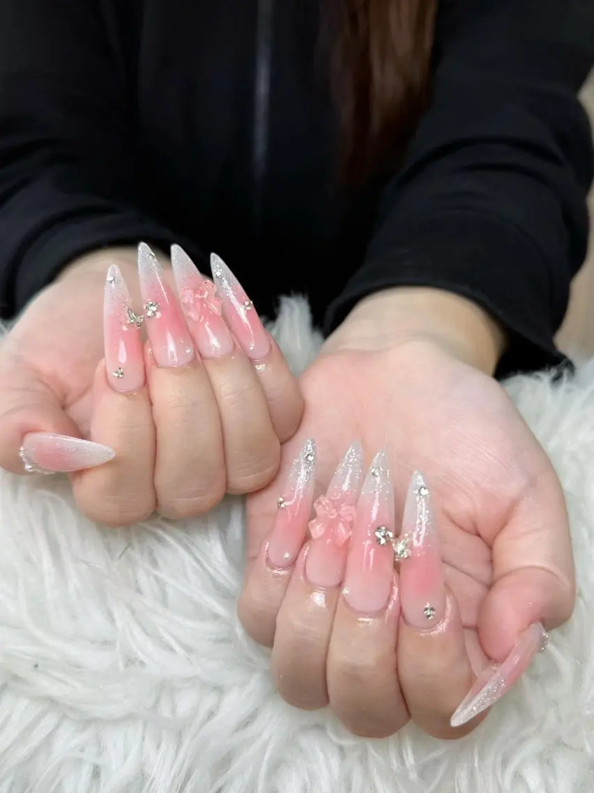 ネイル アートネイル 成人式 ジェルネイル ニュアンスネイル 夏ネイル ハンドネイル Jenn Nail Salonのネイルデザイン