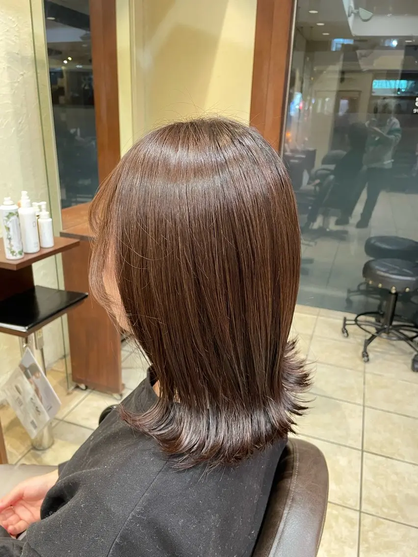 カラー ヘアカラー トリートメント 桑田 新菜のヘアスタイル