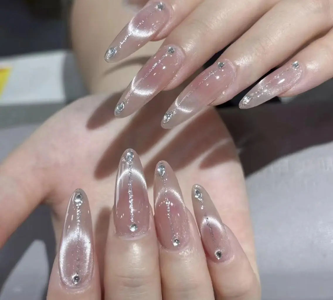 ネイル ハンドネイル 🎀 NaNa_nailのネイルデザイン
