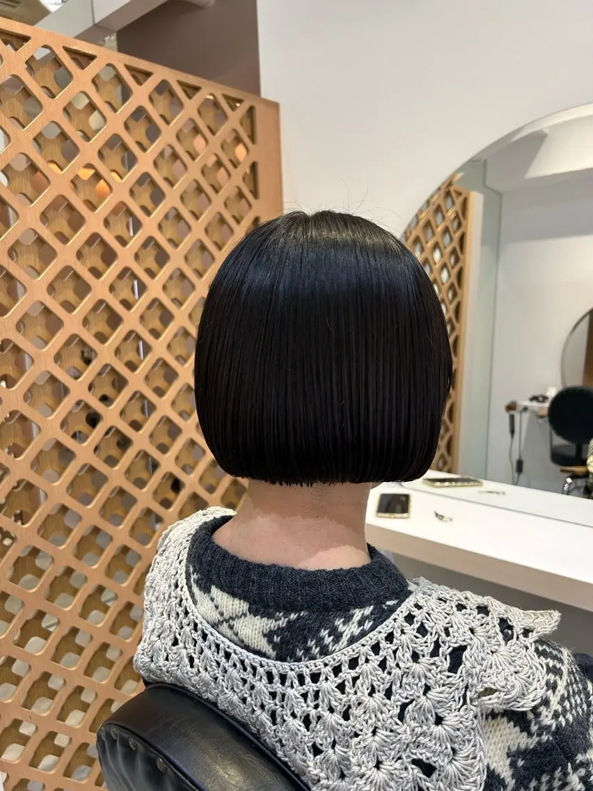 ショート ボブ カット ヘアカラー マンツーマン施術✂︎ machikaのヘアスタイル