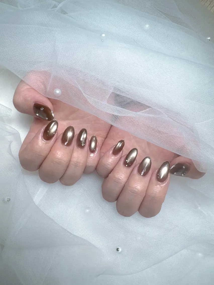 ネイル チークネイル ジェルネイル キラキラネイル 韓国ネイル 持ち込み Queeens nailのネイルデザイン
