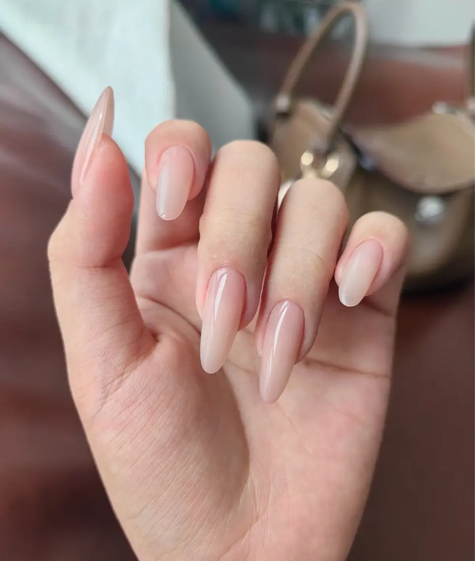ネイル ハンドネイル Trend Nail シロのネイルデザイン