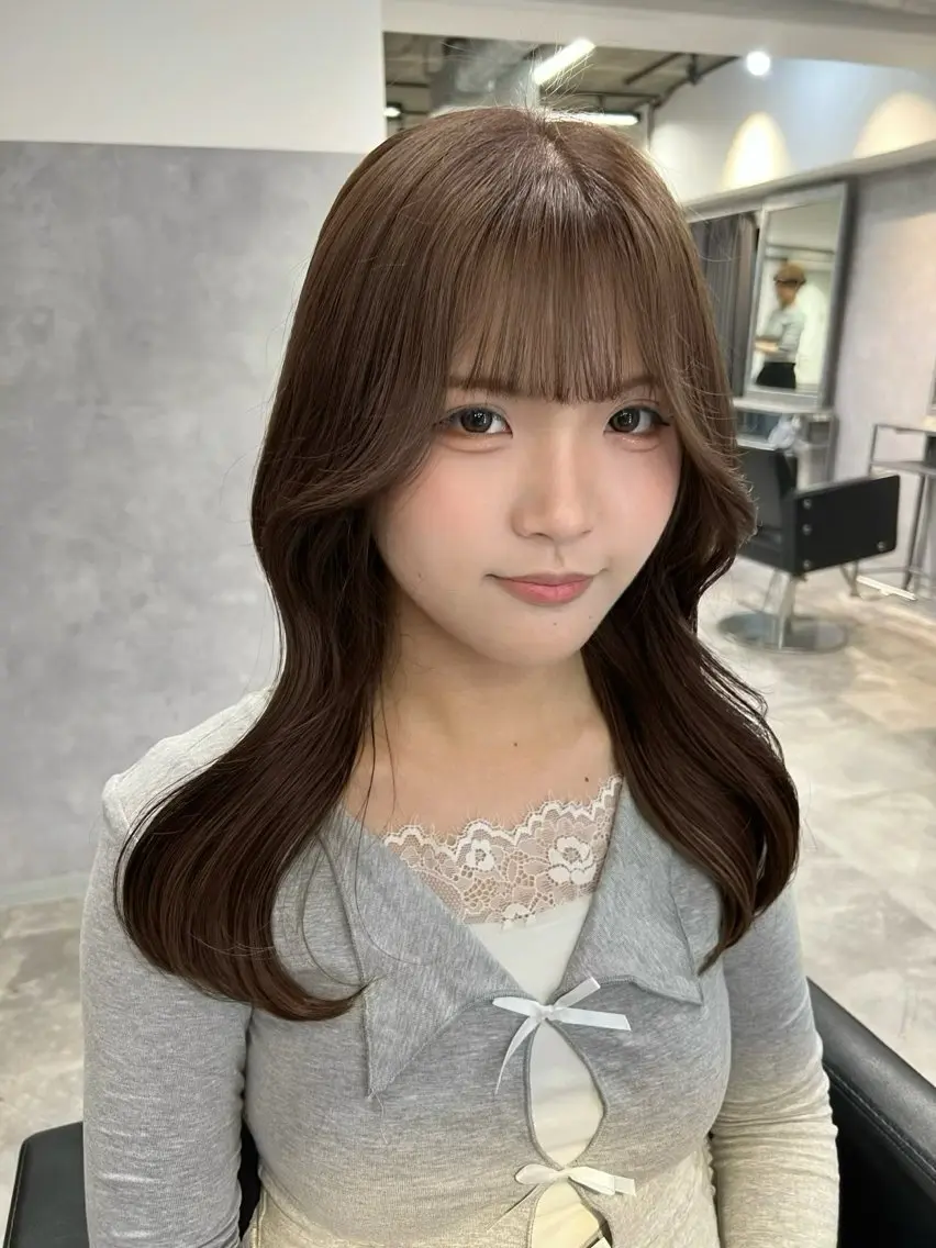 ロング カラー 黒髪 ブリーチ 透明感カラー 顔周りカット レイヤーカット ヘアカラー 透明感/レイヤー 🇰🇷tomonaのヘアスタイル