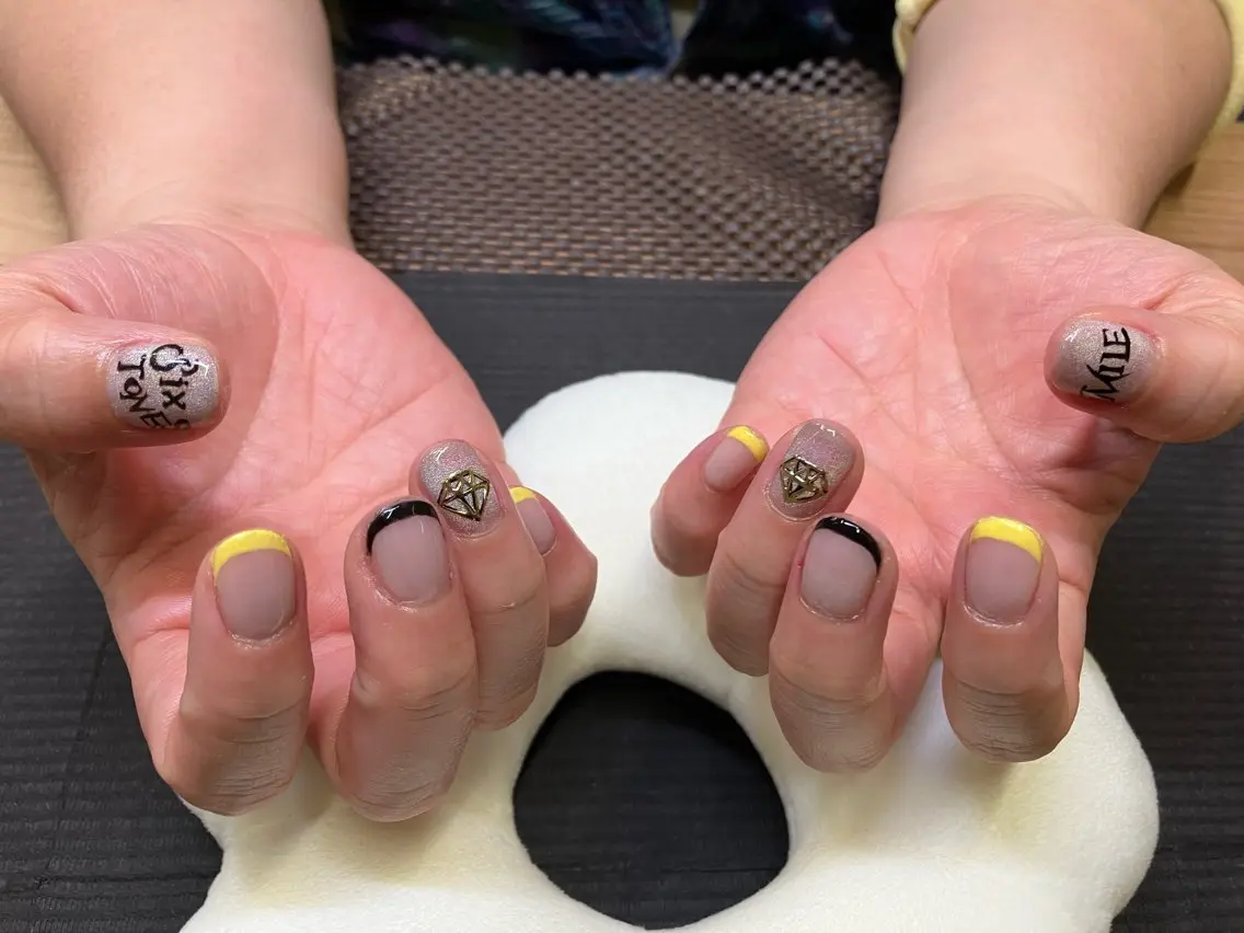 ネイル アートネイル フレンチネイル マグネットネイル ミラーネイル オフィスネイル ハンドネイル Horizon ☆ Nailsのネイルデザイン