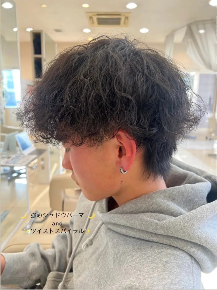 パーマ メンズ カット パーマ LiTA 友田未来のヘアスタイル