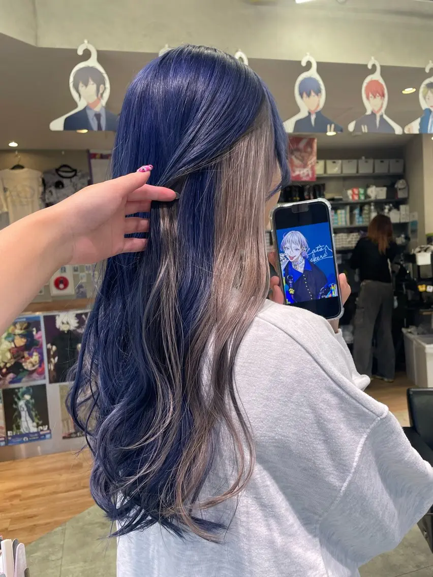 ロング ヘアカラー トリートメント 似合わせカット/ デザインカラー🦄のヘアスタイル