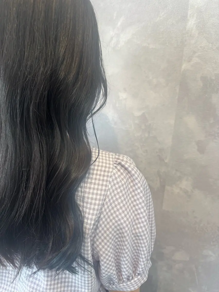 ロング カラー ヘアカラー トリートメント ヒヨシ ルナのヘアスタイル