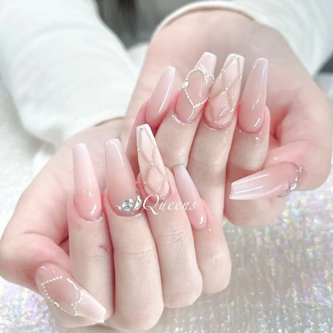 ネイル ハンドネイル Queens みなみのネイルデザイン
