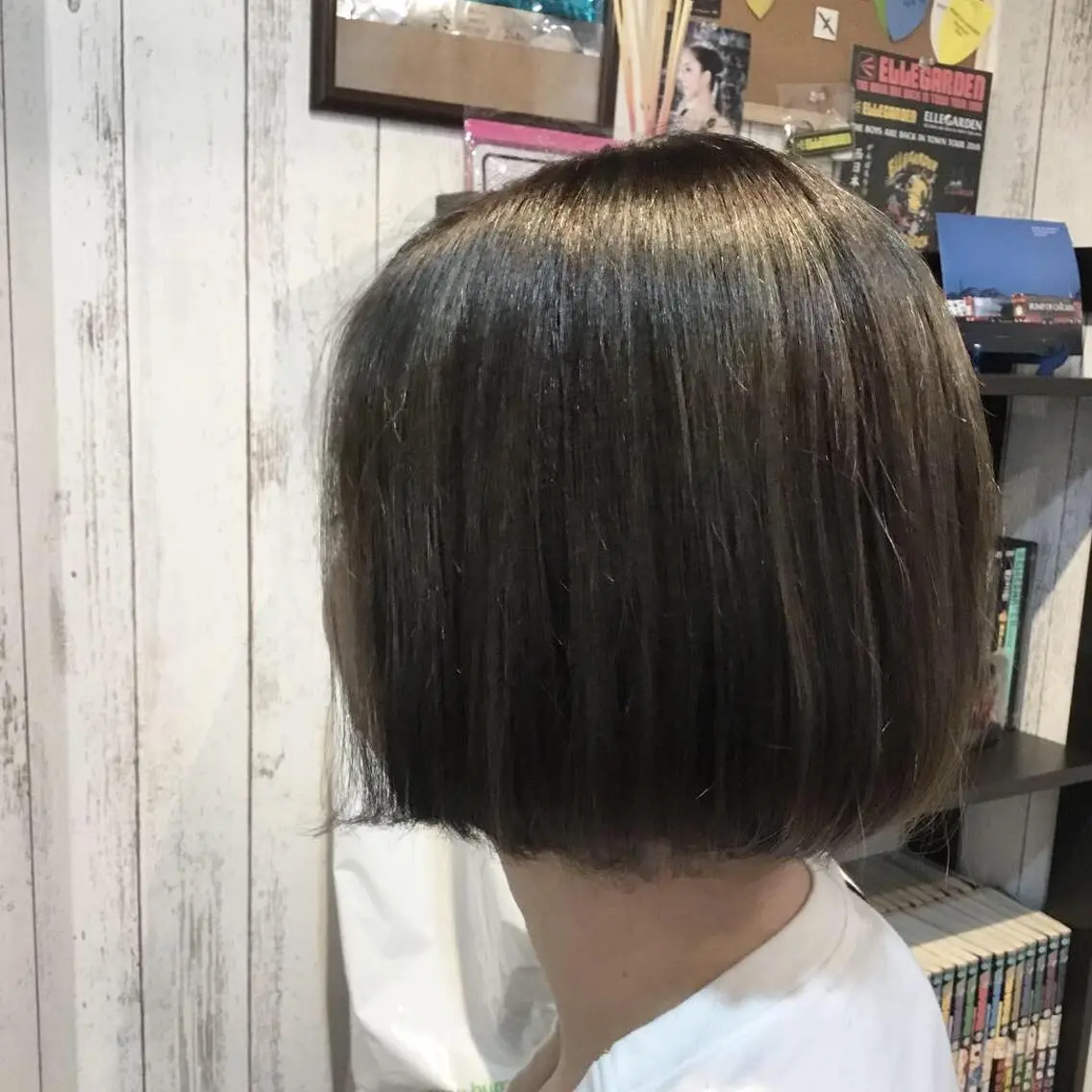 ショート カラー 金崎 新吾のヘアスタイル