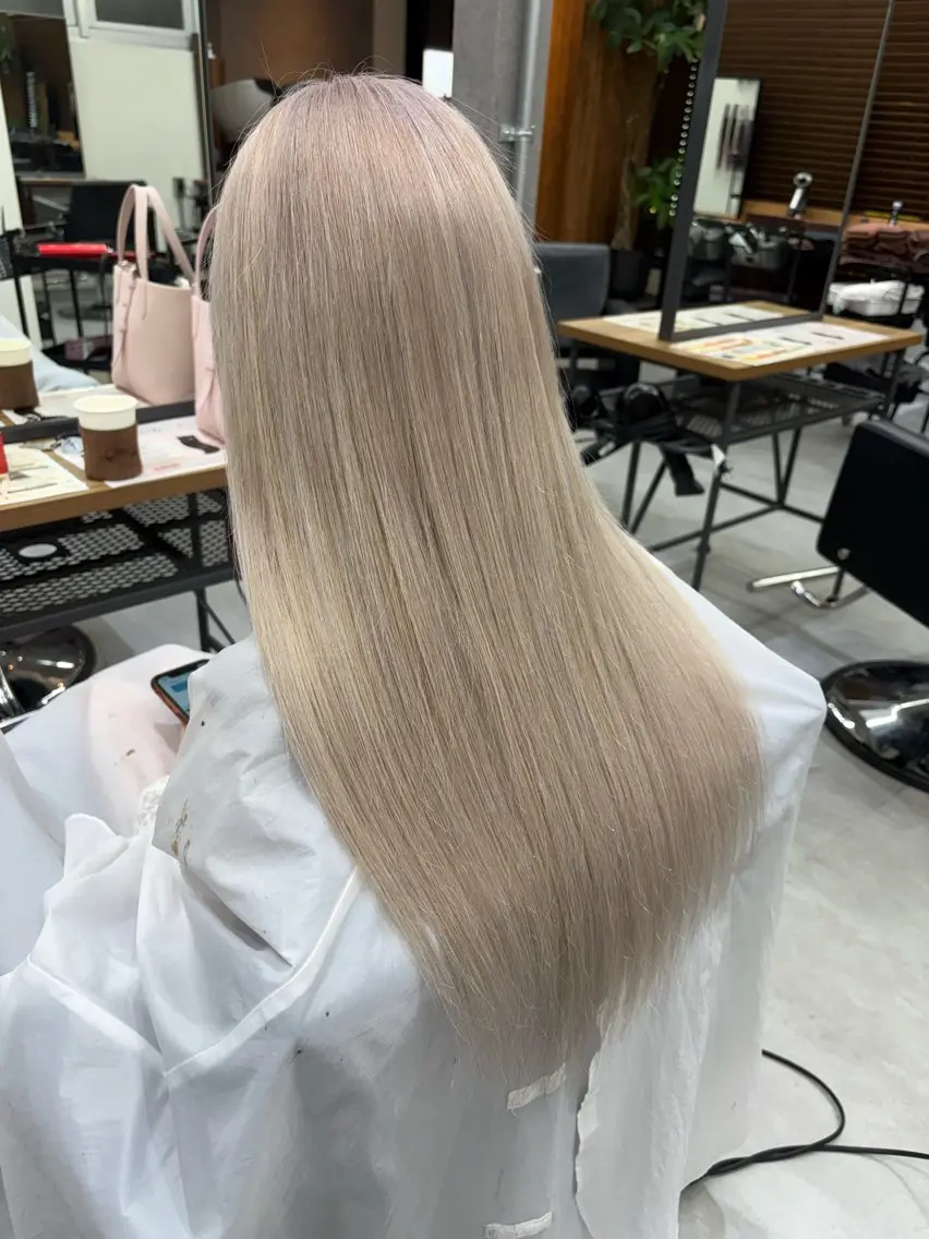 ロング シールエクステ エクステ ロング ヘアカラー エクステ KEISUKE🐶 カラー×エクステ特化のヘアスタイル