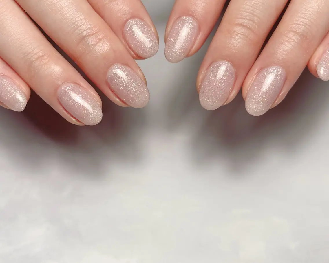 ネイル ラメ(グリッター) ピンク ハンドネイル saki_ nail heronのネイルデザイン