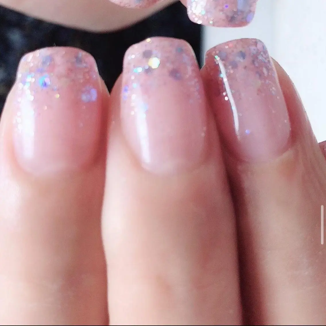 初回オフ無料✨数量限定✨大粒ラメホログラデーション💅ケア込み✨の写真