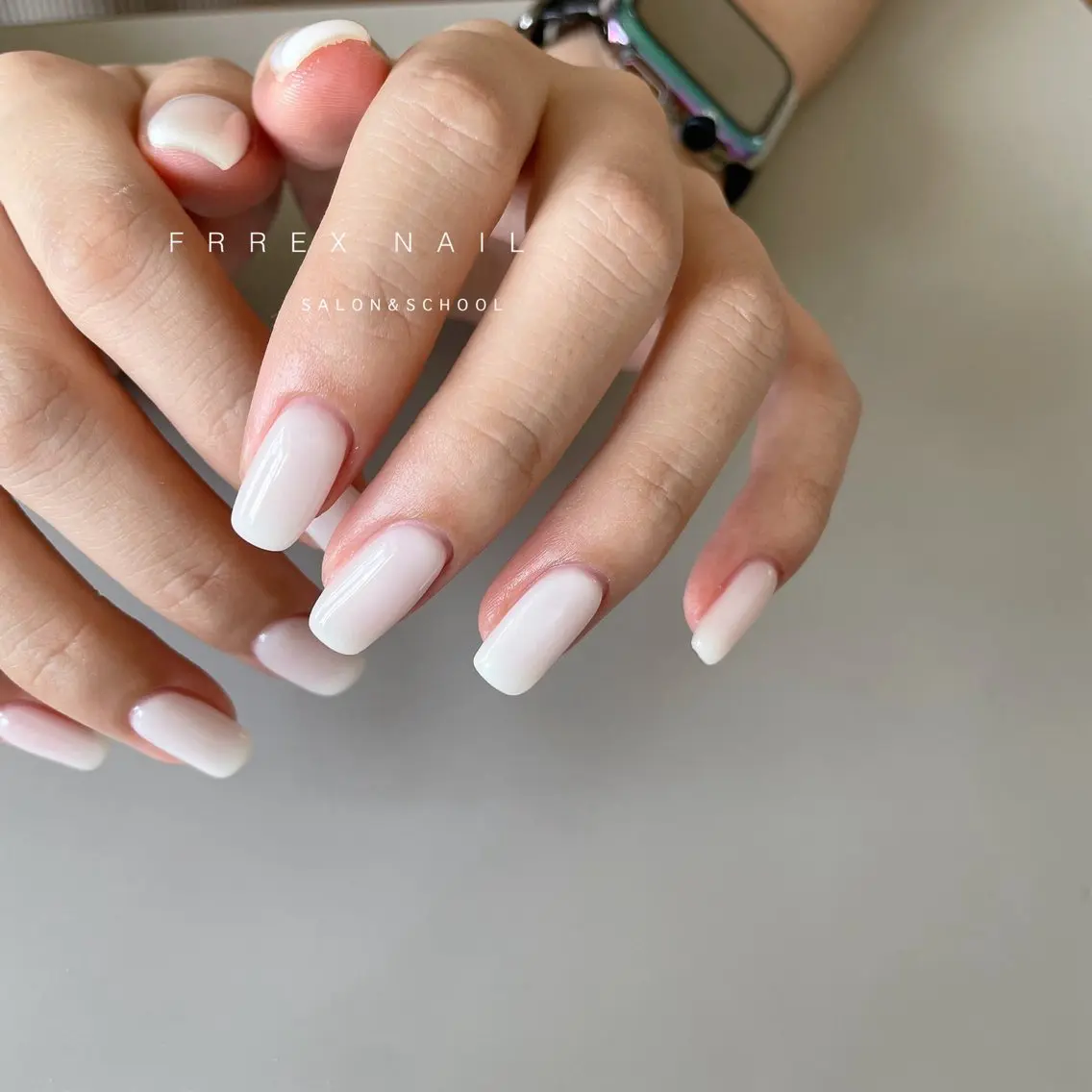 ネイル シンプルネイル ハンドネイル ハンドケア freex nail /ニュアンス/個性派のネイルデザイン