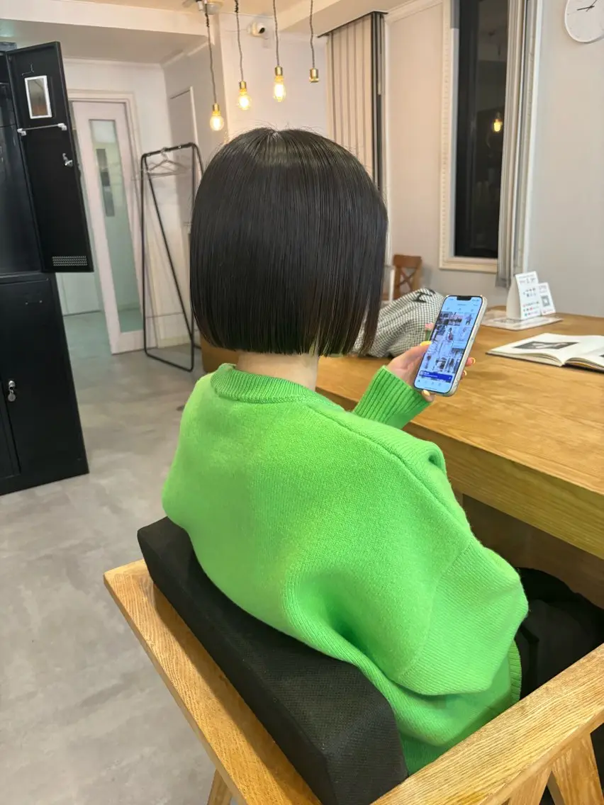 ショート 切りっぱなしボブ ボブ 南堀江レイヤーカット MIKU🍒のヘアスタイル