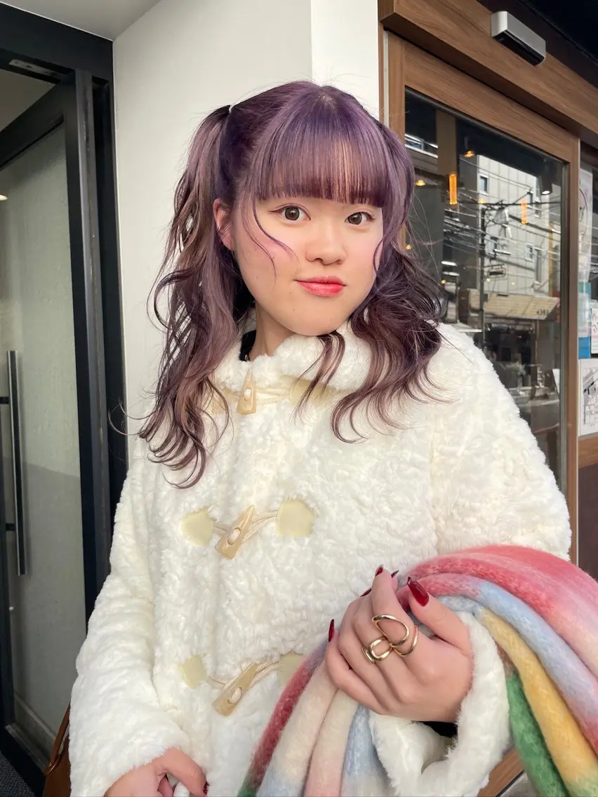 カラー パーマ ブリーチ ケアブリーチ デザインカラー ダブルカラー ハイトーンカラー スミレ /コーンロウ /メンズ/ヘアセットのマツエク・マツパデザイン