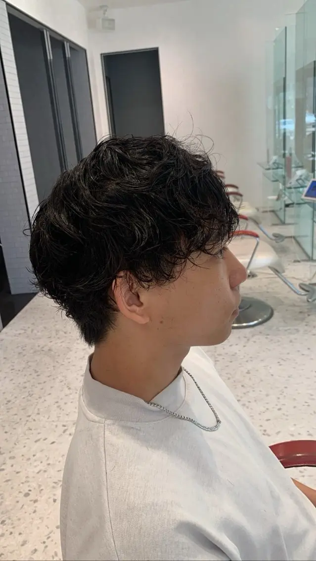 パーマ メンズ メンズパーマ スパイラルパーマ 中屋 比呂のヘアスタイル