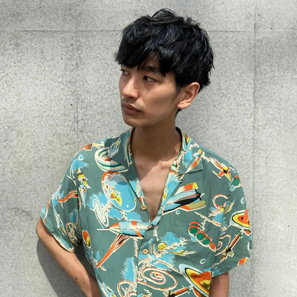 ショート パーマ メンズ メンズブリーチ メンズハイライト メンズインナーカラー マッシュ メンズパーマ カット 💈メンズ短髪特化 ✂︎伊藤大輝💈のヘアスタイル