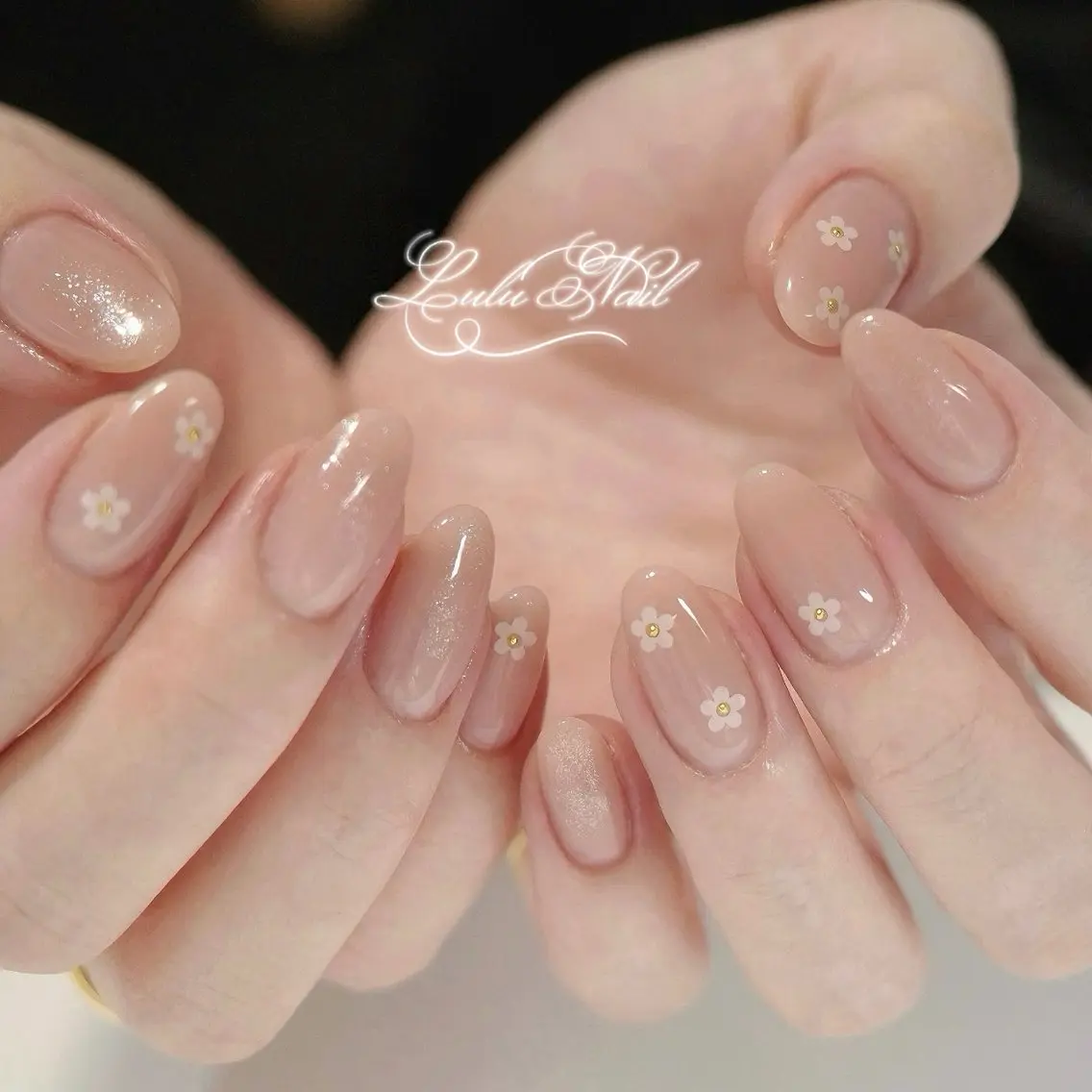ネイル ハンドネイル Lulu Nail 🫧ユユのネイルデザイン