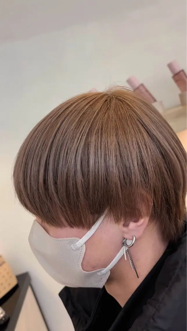 ショート メンズ ヘアカラー コテ巻き風パーマ✨ かつみのヘアスタイル