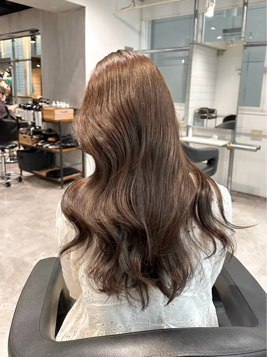 ロング カラー ふわっと抜け感🫧 ブラウンベージュ🤎のヘアスタイル