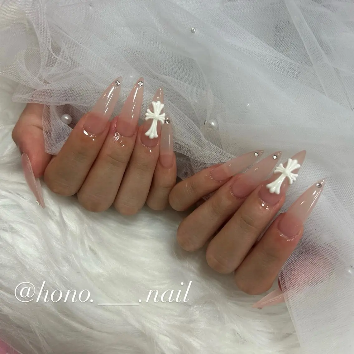 ネイル ハンドネイル NailSalo AriuMのネイルデザイン