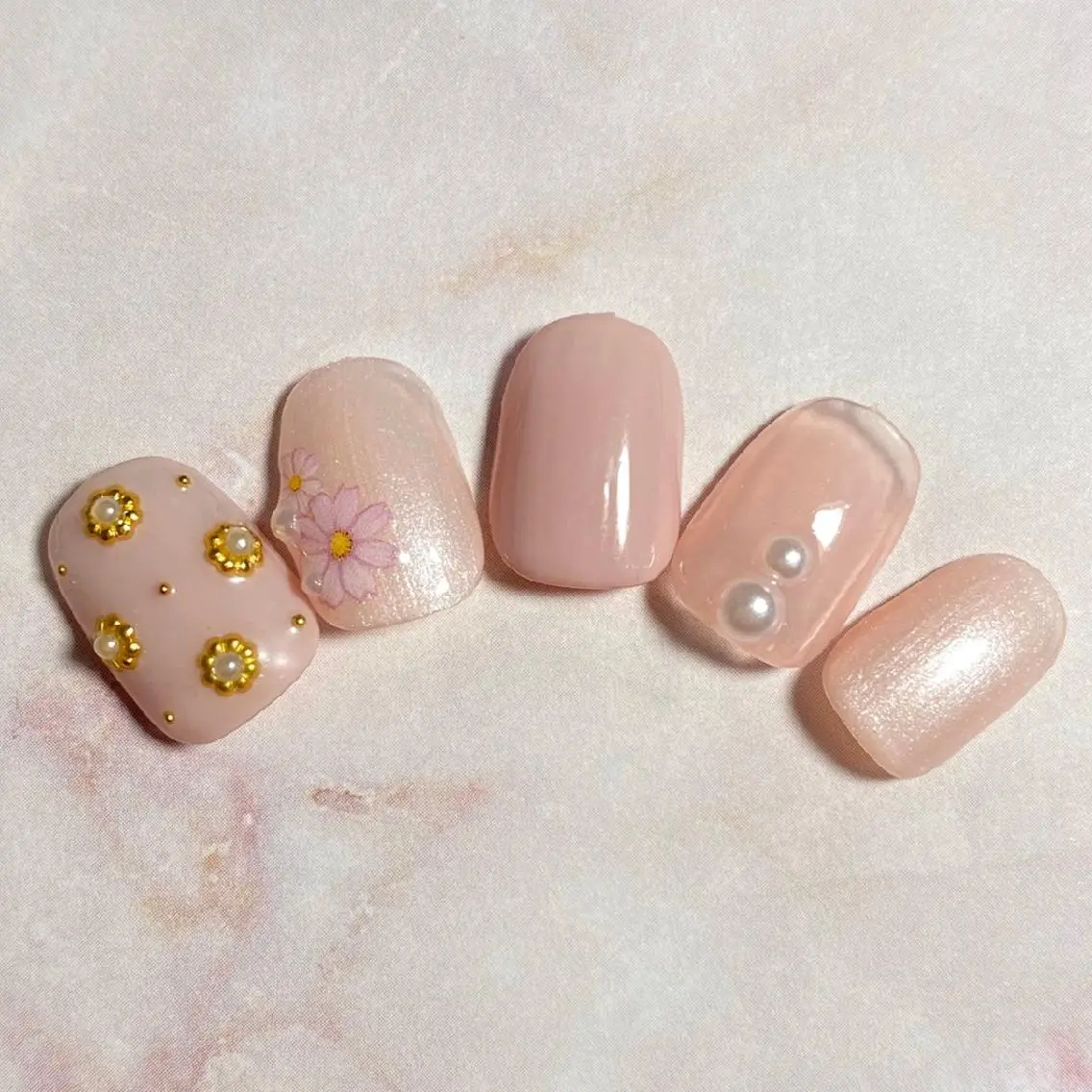 ネイル ハンドネイル Nail&eye Belire 新宿のネイルデザイン