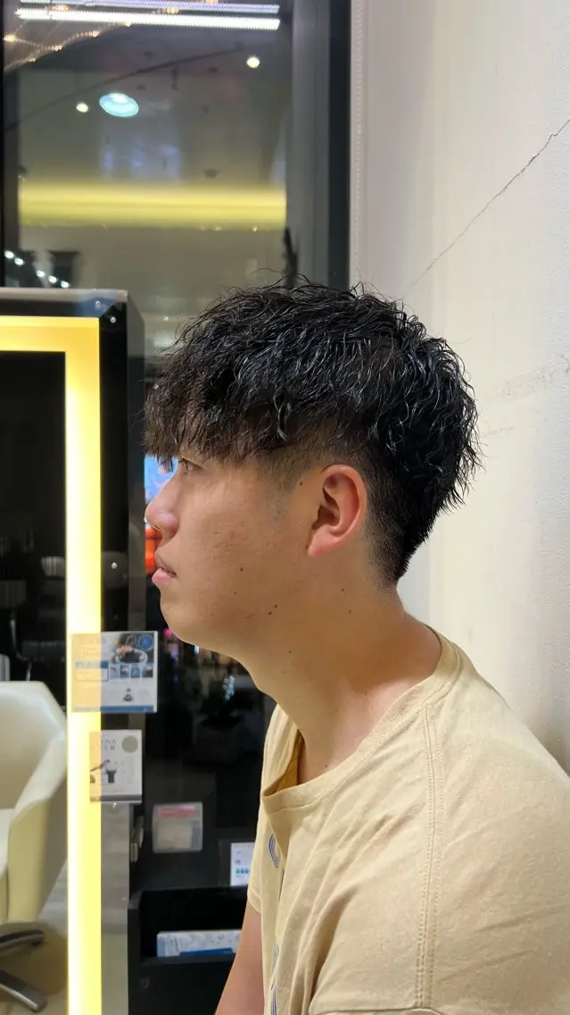 パーマ メンズ パーマ 近藤 羽南のヘアスタイル