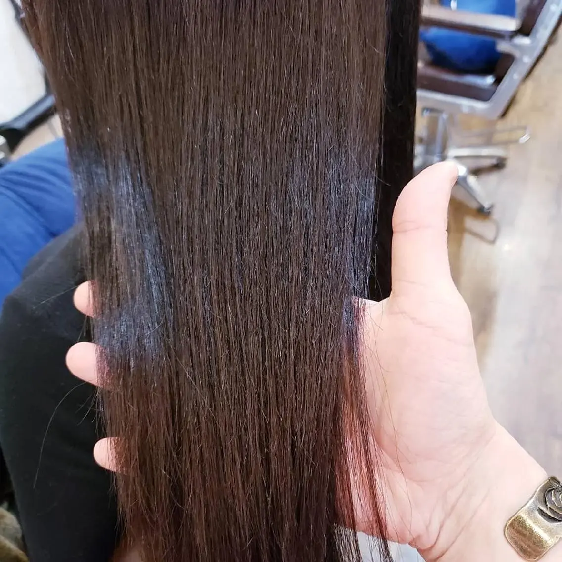 ロング パーマ 饒平名 知也のヘアスタイル