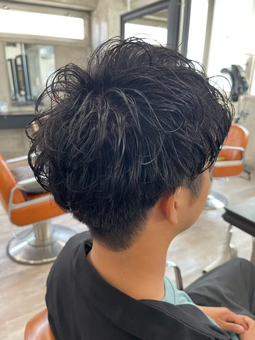パーマ メンズ メンズパーマ 川口髪質改善ウルトワ 🌈毛島健樹🌈のヘアスタイル