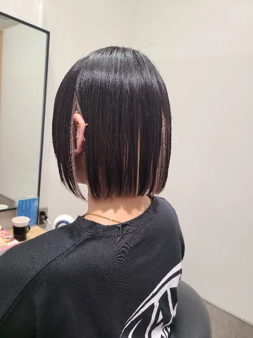 ショート カット ヘアカラー トリートメント 🎗️髪質改善・美髪 艶髪🥇小西邦生のヘアスタイル