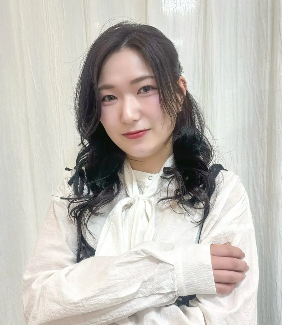 セミロング eMu🎀 🤍MIYU🤍のヘアスタイル