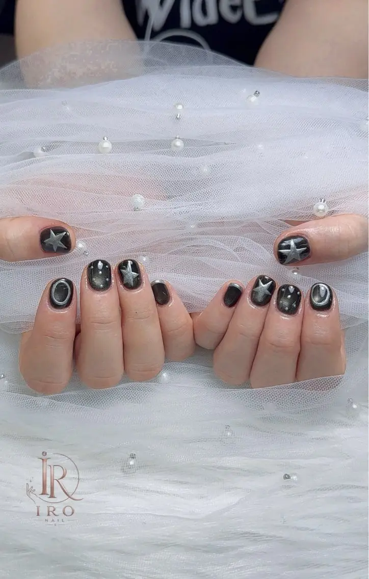 ネイル ハンドネイル IRO Nail Studioのネイルデザイン