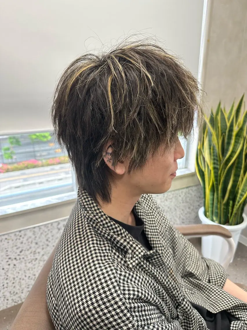 ショート ハイライト カット ヘアカラー トリートメント TELA HAIR 副代表RIKUのヘアスタイル