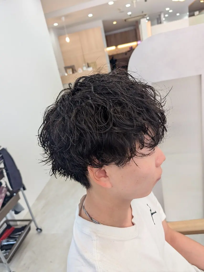 ショート パーマ メンズ 波巻きパーマ カット パーマ QOL札幌YUTO （旧QOL円山）のヘアスタイル