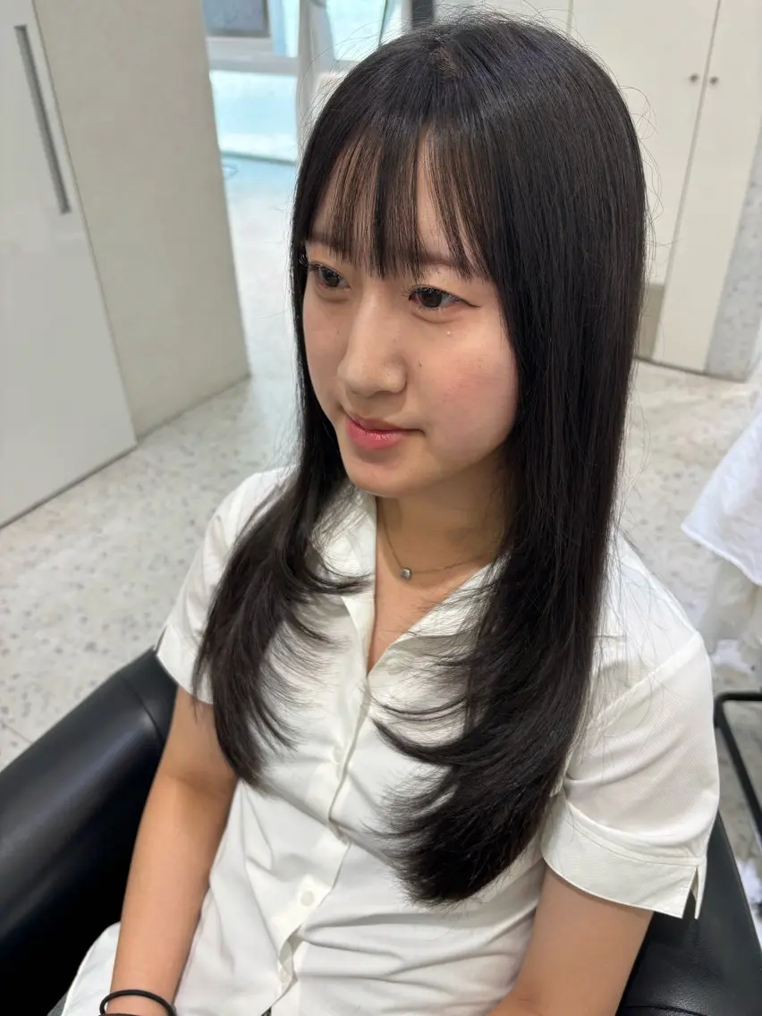 ロング 韓国風ヘア レイヤーカット 山田 ひかりのヘアスタイル