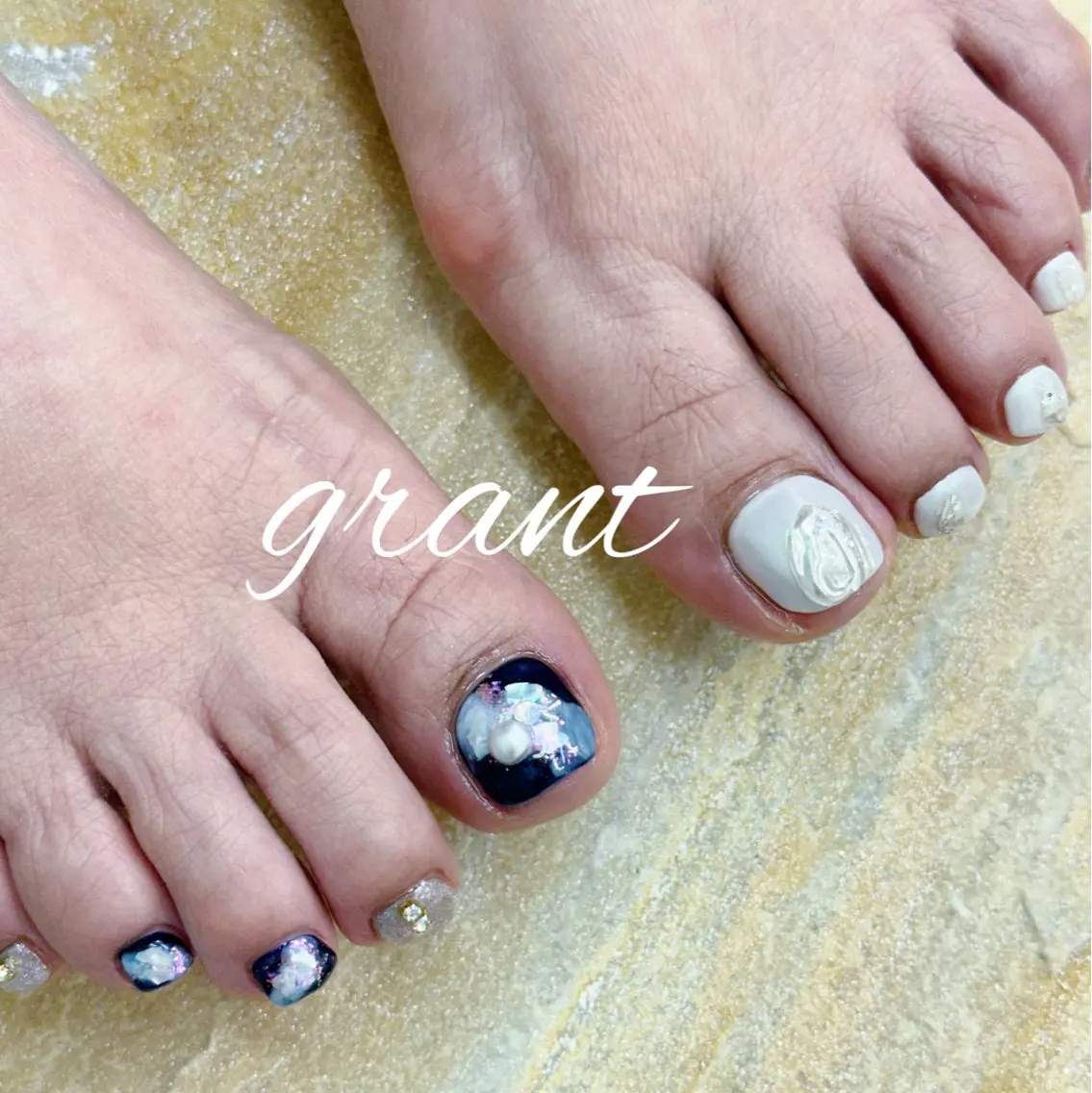 ネイル フットネイル ニュアンスネイル 夏ネイル フットネイル nailsalon grantのネイルデザイン