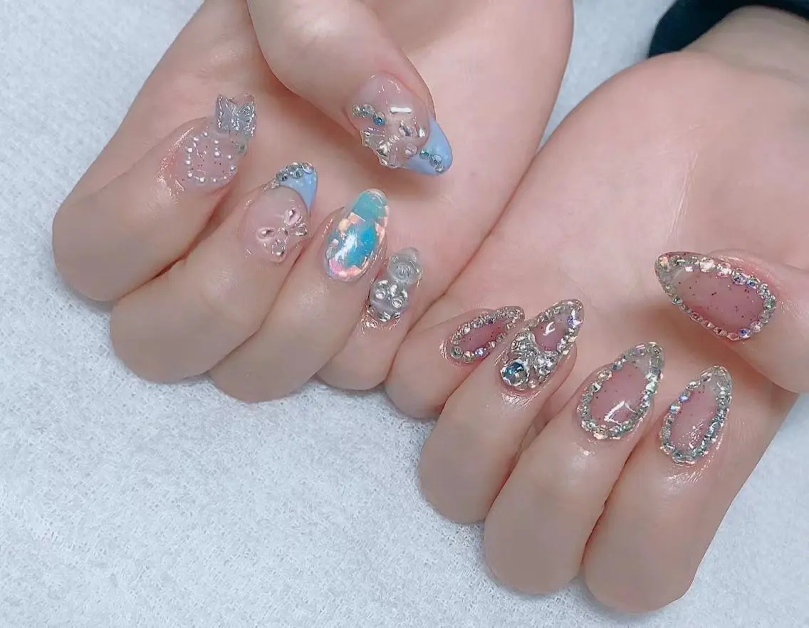 ネイル I-nailロング /ワンホン/キラキラのネイルデザイン