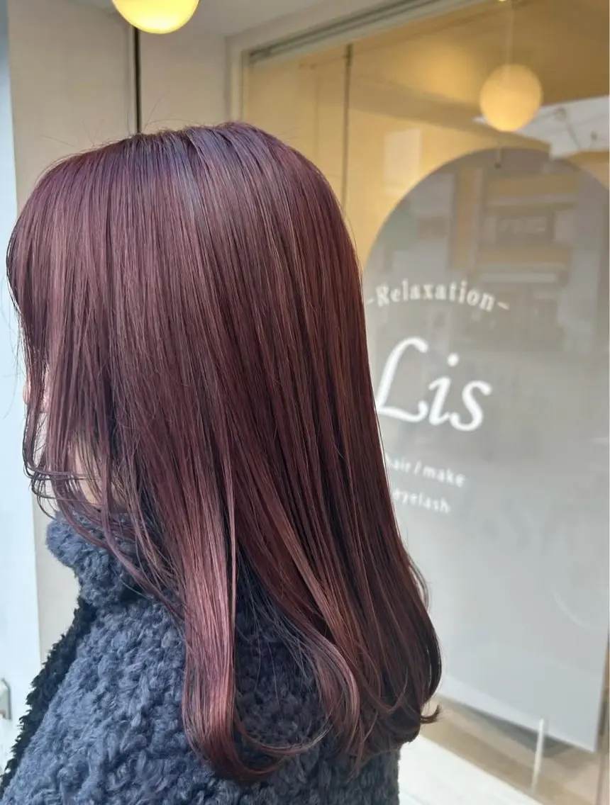 セミロング パープルカラー リズ 都島のヘアスタイル