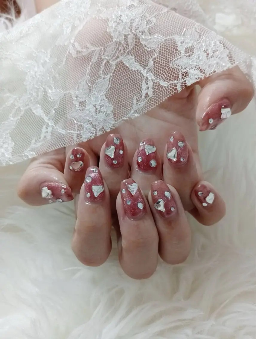 ミディアム Hanaai Salon新宿店のネイルデザイン