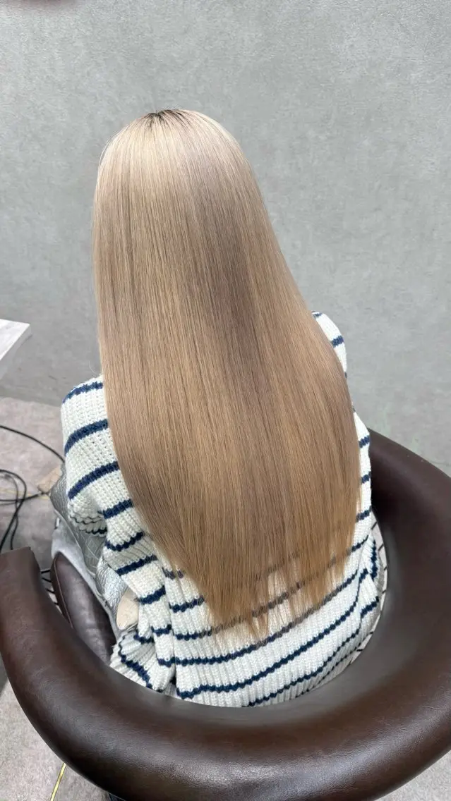 ロング カラー カット ヘアカラー トリートメント レイヤーダブルカラー KYONのヘアスタイル