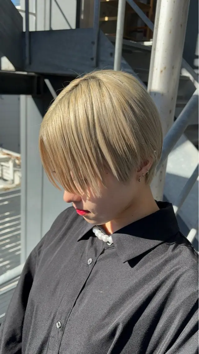 ショート カラー ハイトーンカラー 似合わせカット‪// 鶴我万唯華のヘアスタイル