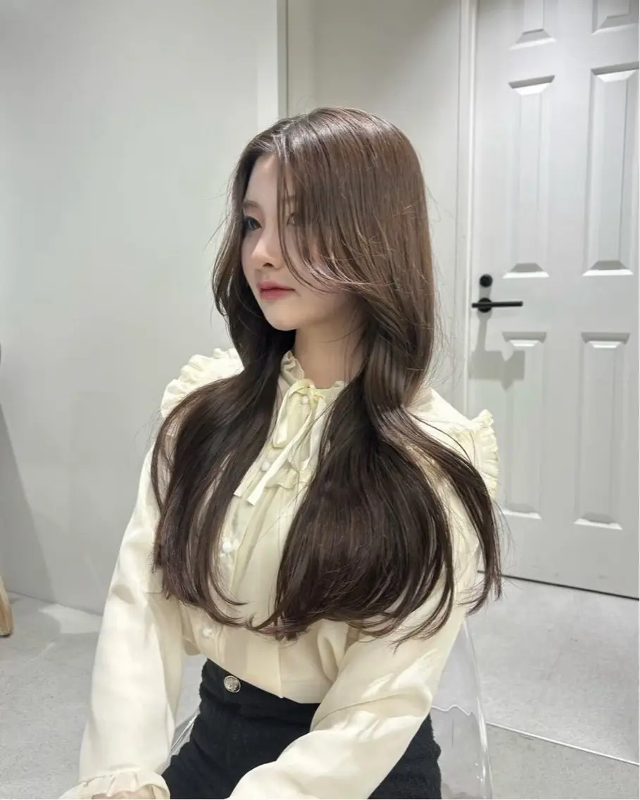 ロング カラー ヘアカラー SANO YUIのヘアスタイル