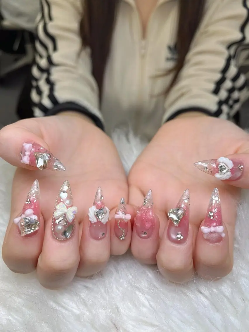 ネイル アートネイル 成人式 ジェルネイル ニュアンスネイル 夏ネイル ハンドネイル NIE MoMoのネイルデザイン